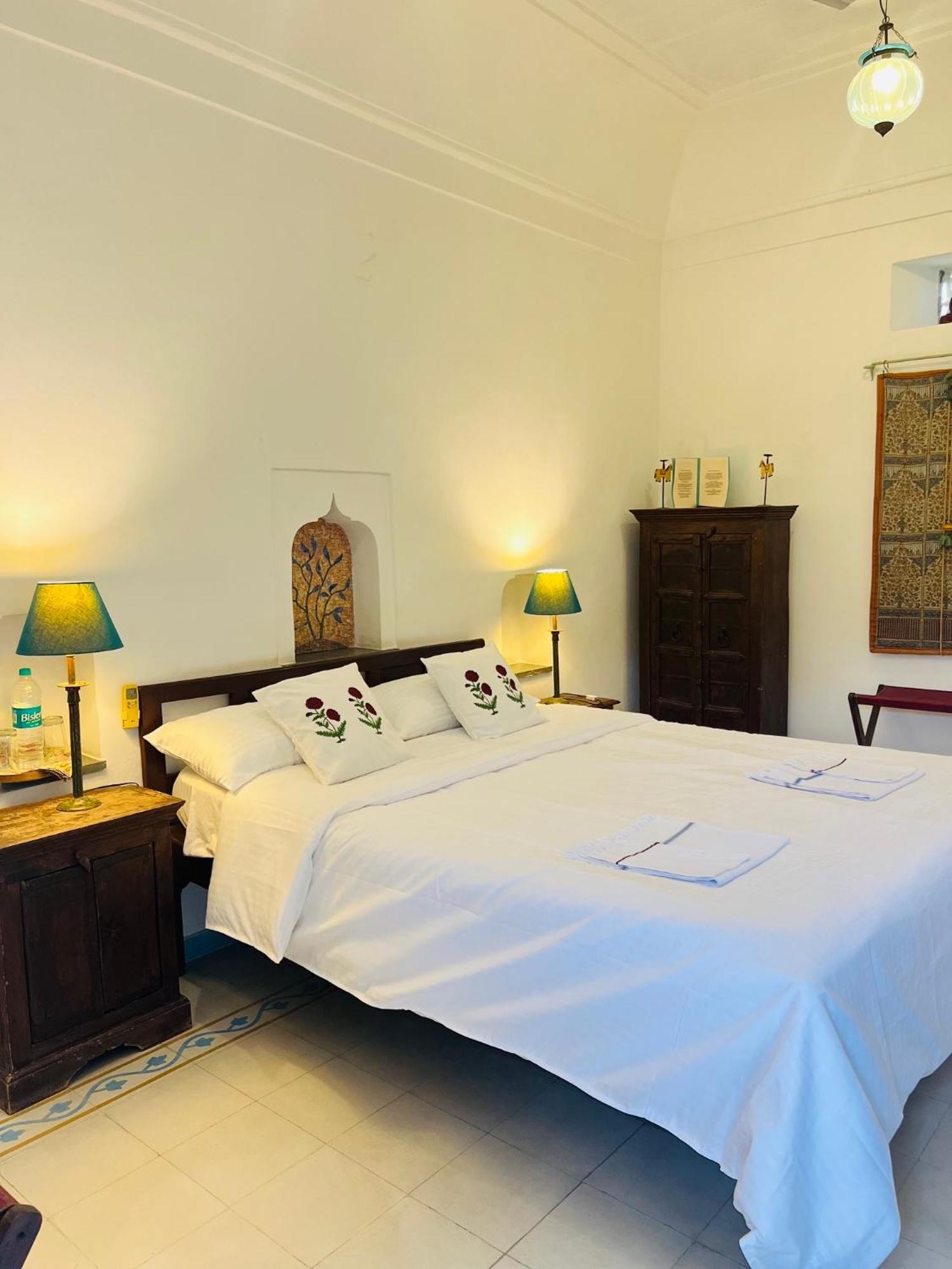 Mosaics Guest House Divisione di Divisione di Jaipur Esterno foto