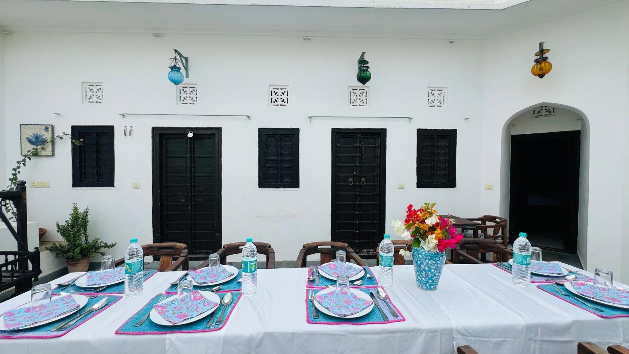 Mosaics Guest House Divisione di Divisione di Jaipur Esterno foto